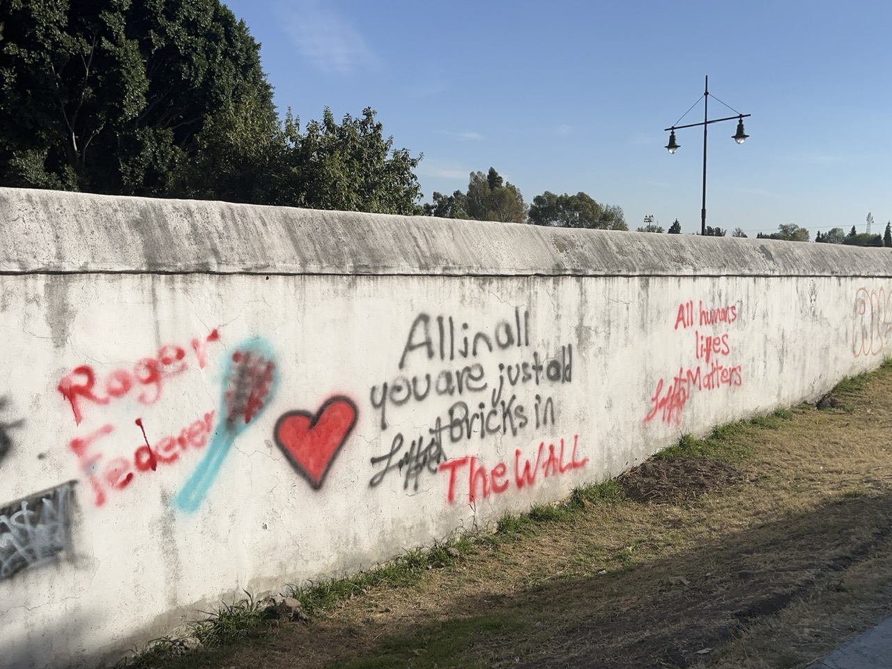 Arte moderno en muro de 1910