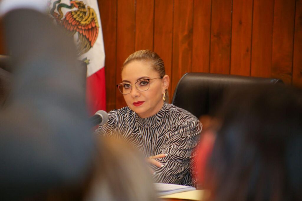 ¡Navidad en Primavera!, Paola Angón ilumina el zócalo de San Pedro Cholula