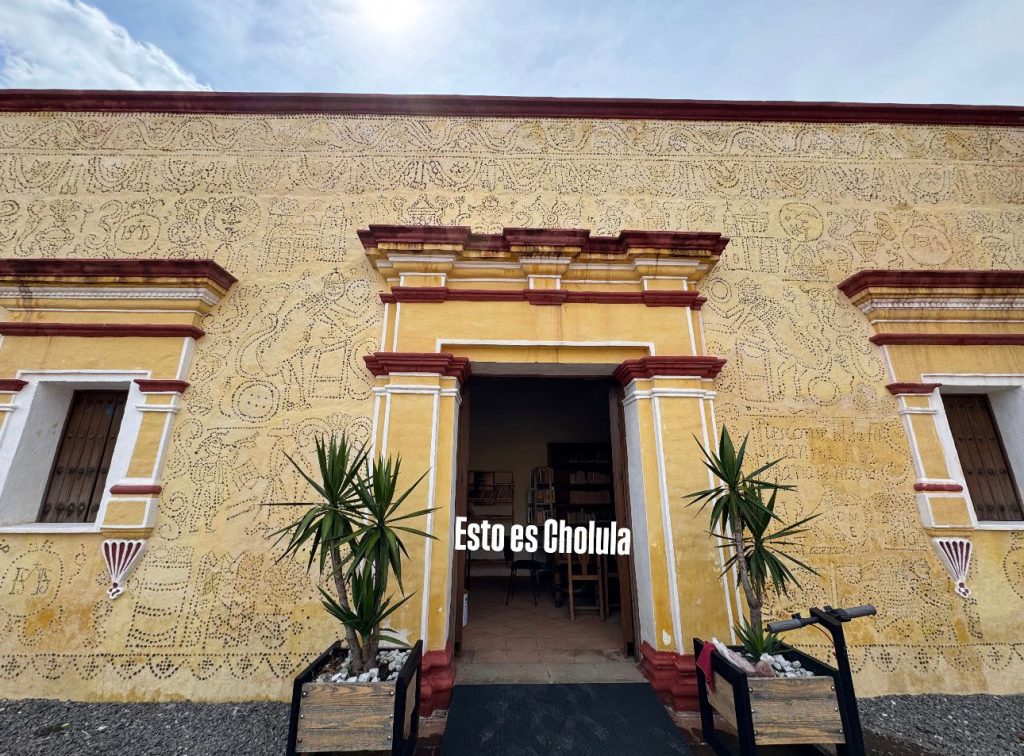 Túneles secretos, brujas y sacrificios: las leyendas de la Casa Misteriosa de San Luis Tehuiloyocan