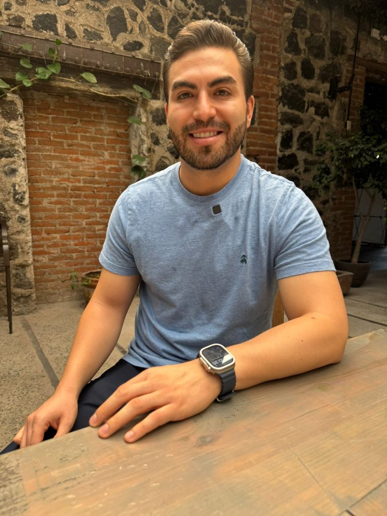 Deja Alejandro Gómez Secretaría de Acción Juvenil: «me voy en paz»