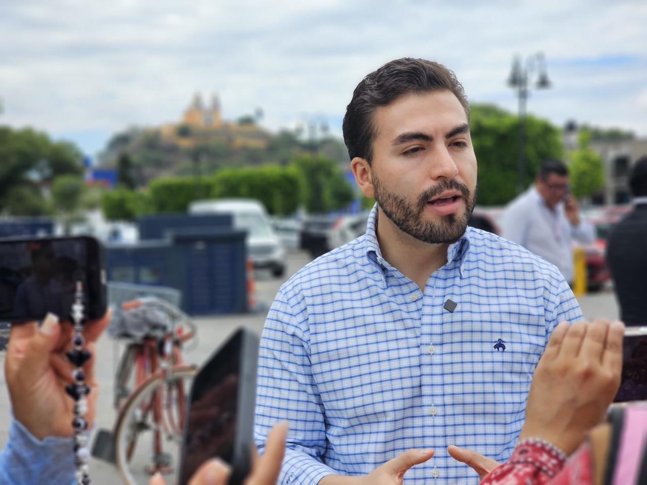 Regidor de San Pedro Cholula informa que comienzan las comparecencias en Cabildo; invita a la gente a hacer preguntas