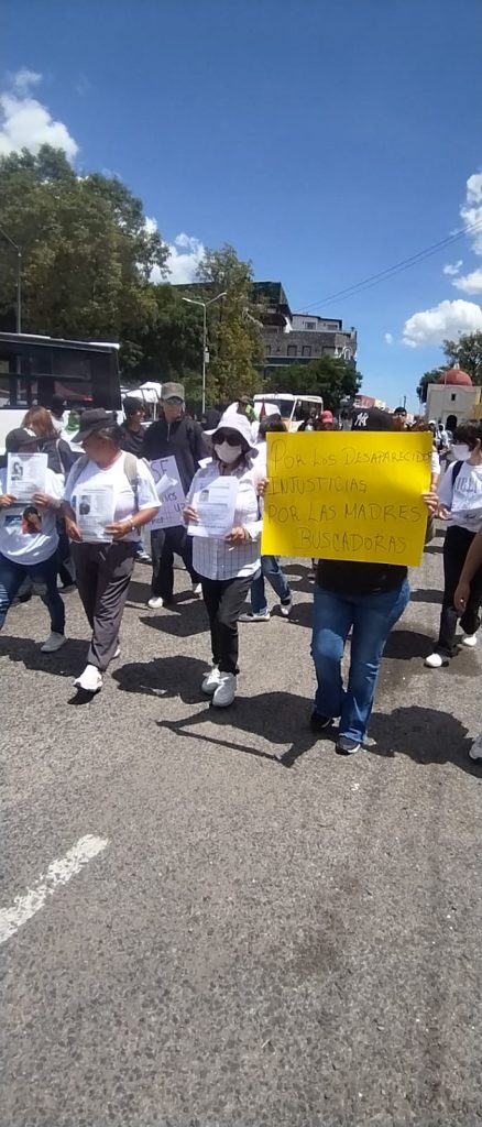 Estudiantes de la BUAP y mamás buscadoras tomaron calles de Puebla para exigir justicia y verdad